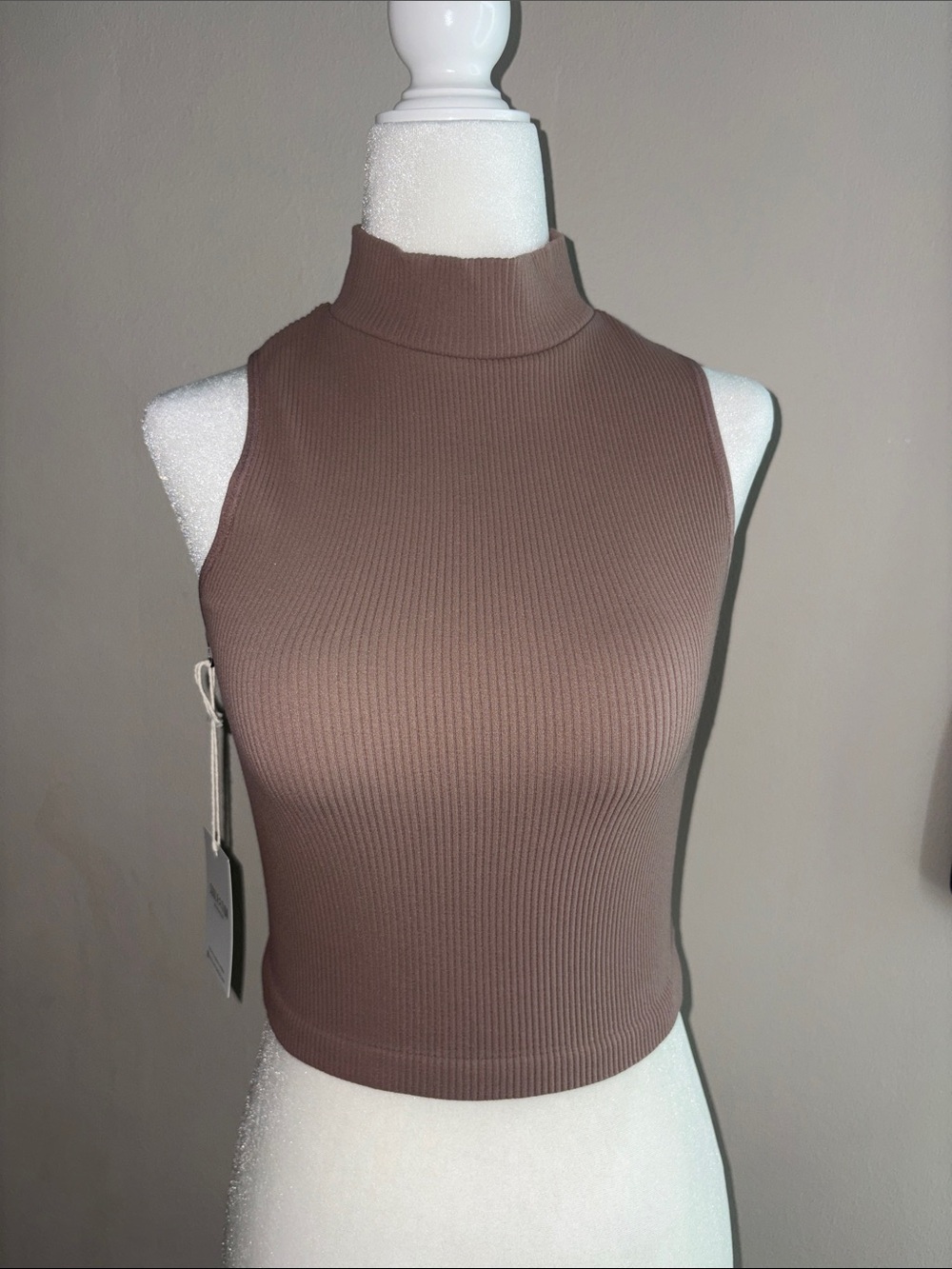 Soulvation By Together - Ribbed Mock Neck Tank Top - Dusty Rose (M/L)